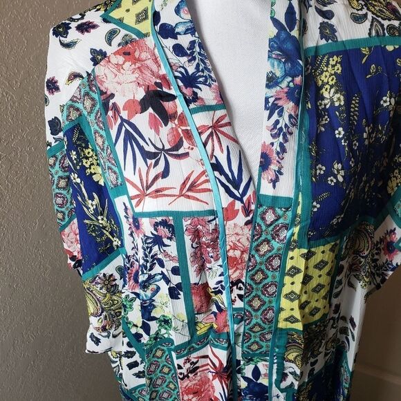 Fringe Kimono - Picture 4 of 5